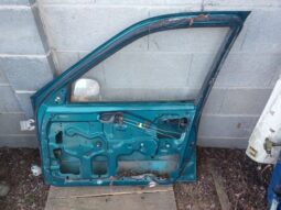 
										SUZUKI Jobb első Ajtó (Részeivel) full									