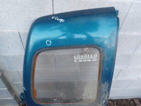 NISSAN Bal Csomagtérajtó (Részeivel)