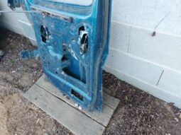 
										NISSAN Jobb Csomagtérajtó (Részeivel) full									