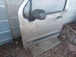 
										SUZUKI Bal első Ajtó (Részeivel) full									