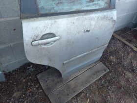 VW Jobb hátsó Ajtó (Részeivel)