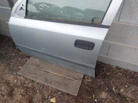 OPEL Bal első Ajtó (Részeivel)