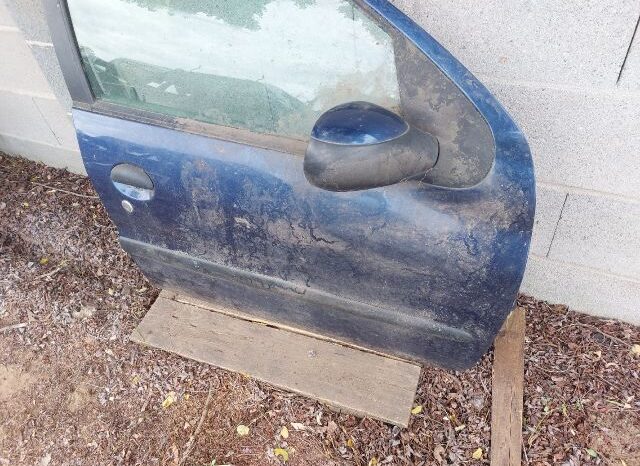 
								PEUGEOT Jobb első Ajtó (Részeivel) full									