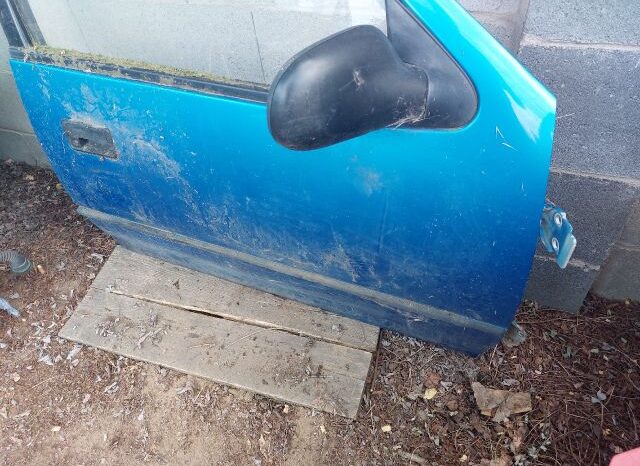 
								SUZUKI Jobb első Ajtó (Részeivel) full									