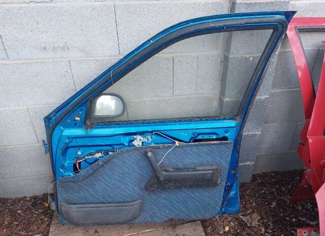 
								SUZUKI Jobb első Ajtó (Részeivel) full									