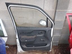 
										SUZUKI Bal első Ajtó (Részeivel) full									