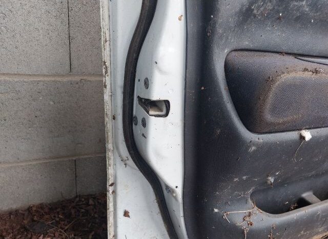 
								SUZUKI Bal első Ajtó (Részeivel) full									