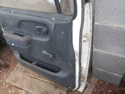 
										SUZUKI Bal első Ajtó (Részeivel) full									