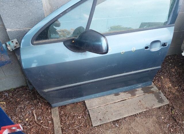 
								PEUGEOT Bal első Ajtó (Részeivel) full									