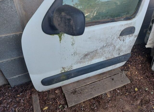 
								RENAULT Bal első Ajtó (Részeivel) full									
