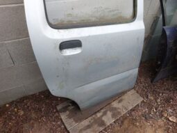 
										SUZUKI Jobb hátsó Ajtó (Részeivel) full									
