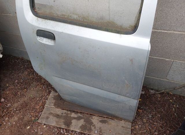
								SUZUKI Jobb hátsó Ajtó (Részeivel) full									