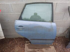 SEAT Jobb hátsó Ajtó (Részeivel)