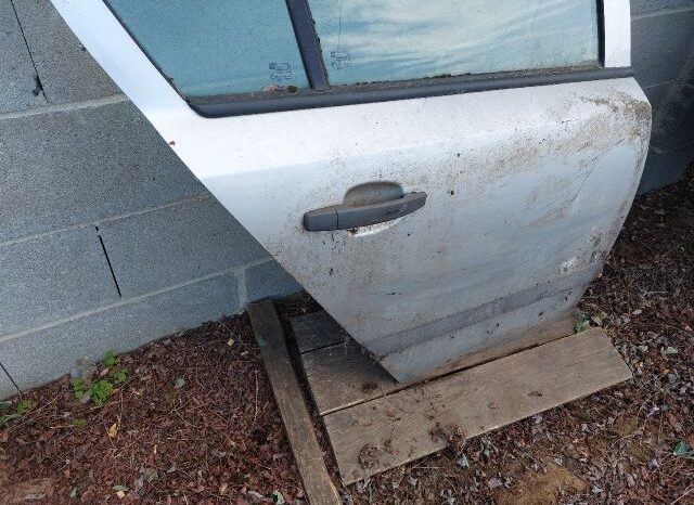 
								OPEL Jobb hátsó Ajtó (Részeivel) full									