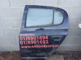 TOYOTA Bal hátsó Ajtó (Részeivel)