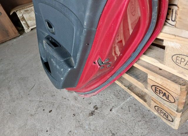 
								RENAULT Jobb hátsó Ajtó (Részeivel) full									