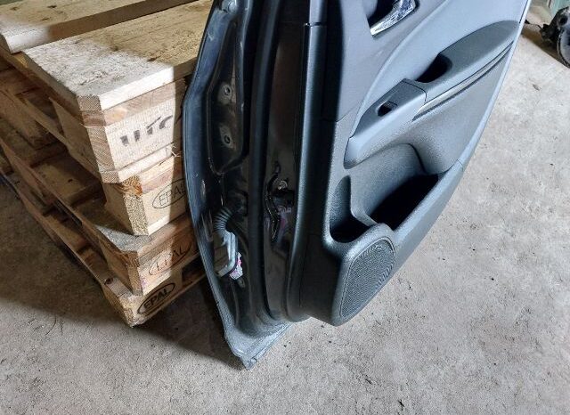 
								OPEL Jobb hátsó Ajtó (Részeivel) full									