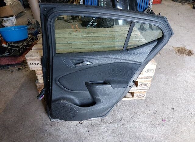 
								OPEL Jobb hátsó Ajtó (Részeivel) full									