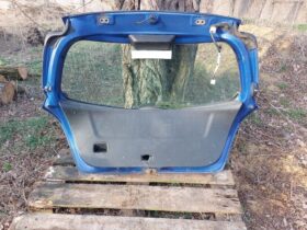 TOYOTA Csomagtérajtó (Részeivel)