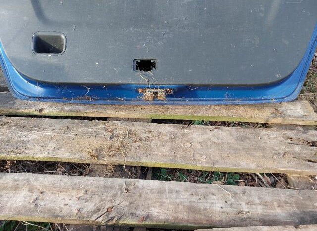 
								TOYOTA Csomagtérajtó (Részeivel) full									
