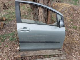 TOYOTA Jobb első Ajtó (Részeivel)