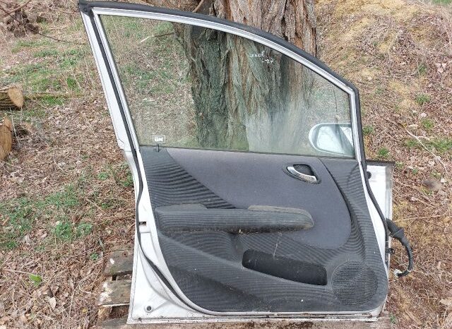 
								HONDA Bal első Ajtó (Részeivel) full									