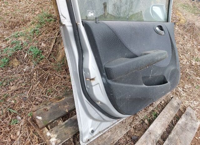 
								HONDA Bal első Ajtó (Részeivel) full									