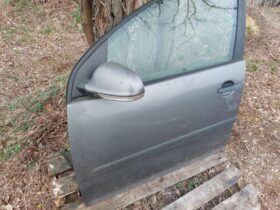 VW Bal első Ajtó (Részeivel)