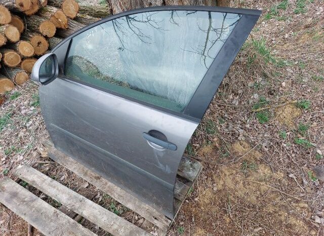 
								VW Bal első Ajtó (Részeivel) full									