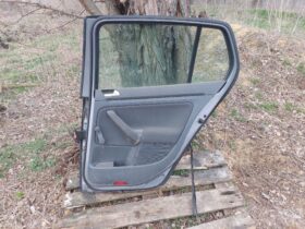 VW Jobb hátsó Ajtó (Részeivel)