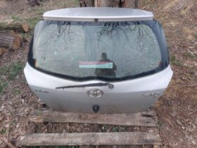 TOYOTA Csomagtérajtó (Részeivel)