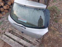 
										TOYOTA Csomagtérajtó (Részeivel) full									