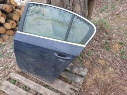 
										VW Bal hátsó Ajtó (Részeivel) full									