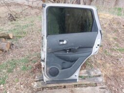 
										NISSAN Jobb hátsó Ajtó (Részeivel) full									