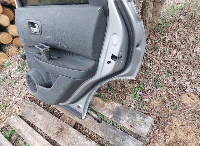 
								NISSAN Jobb hátsó Ajtó (Részeivel) full									