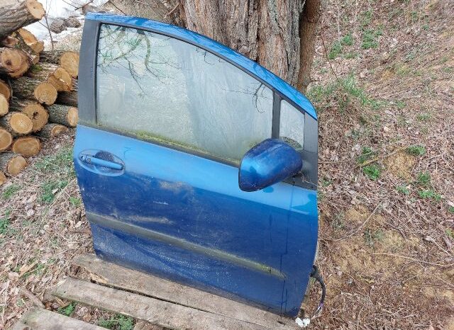 
								TOYOTA Jobb első Ajtó (Részeivel) full									