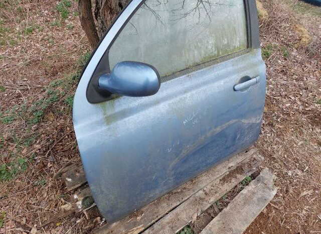 
								NISSAN Bal első Ajtó (Részeivel) full									