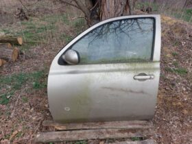 NISSAN Bal első Ajtó (Részeivel)