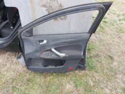 
										FORD Jobb első Ajtó (Részeivel) full									