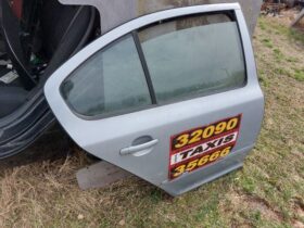 SKODA Jobb hátsó Ajtó (Részeivel)