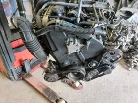 SUZUKI Komplett Motor (Segédberendezésekkel)