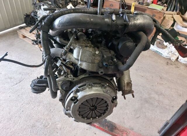 
								SUZUKI Komplett Motor (Segédberendezésekkel) full									