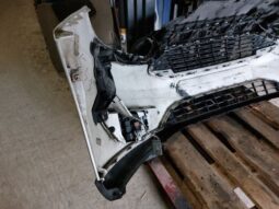 
										FORD Első Lökhárító (Részeivel) full									