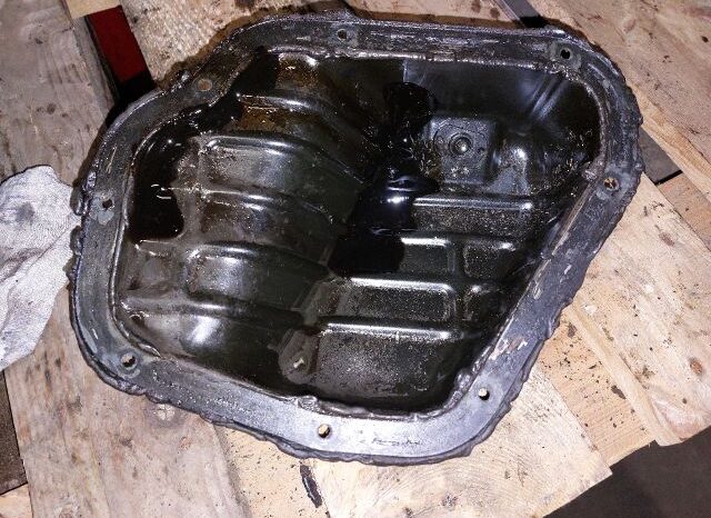 
								NISSAN Olajteknő full									
