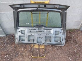 FORD Csomagtérajtó (Részeivel)