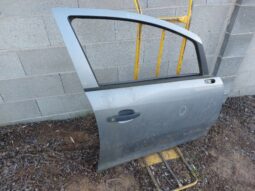 
										OPEL Jobb első Ajtó (Részeivel) full									