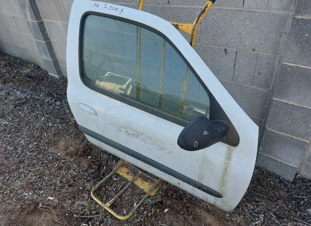 
								OPEL Jobb első Ajtó (Részeivel) full									