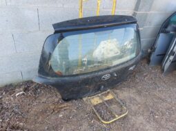 
										TOYOTA Csomagtérajtó (Részeivel) full									