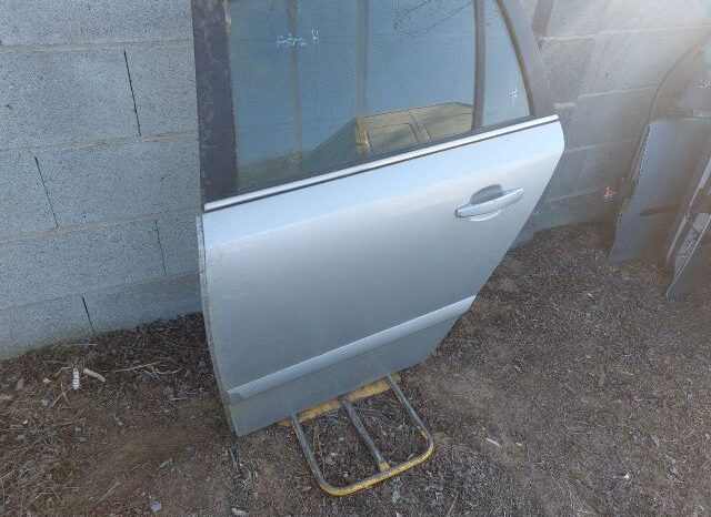 
								OPEL Bal első Ajtó (Részeivel) full									