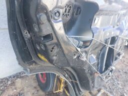 
										SUZUKI Bal hátsó Ajtó (Részeivel) full									